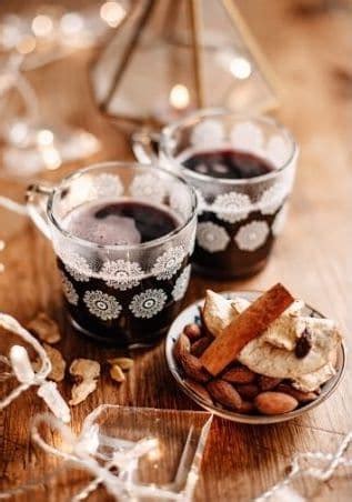 Glögg - Traditional Swedish Recipe | Cocktail Society