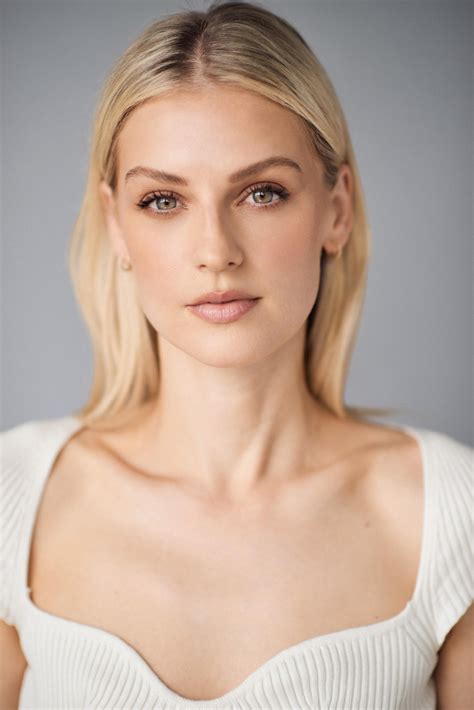 Sarah-Louise Collidge