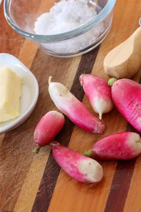 How To Eat French Breakfast Radishes - Explore Cook Eat