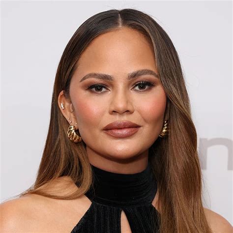 Ana De Armas Glows In A High Waisted Bikini And Knitted Coverup - SHEfinds