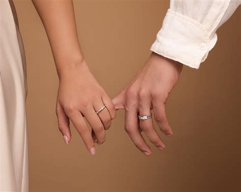 Stunning Promise Rings for Couples | CaratLane