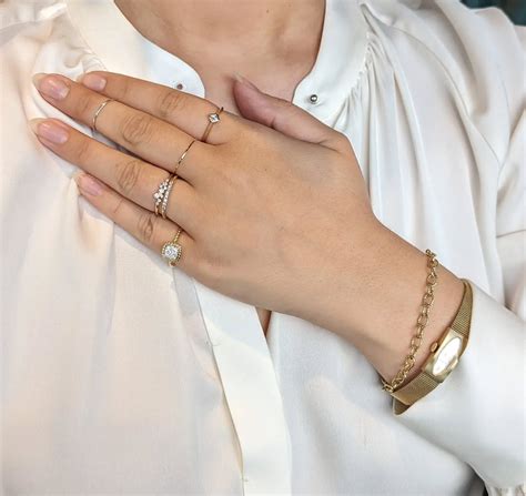 jewelry style tips   reinvent  personal style forsythe jewelers
