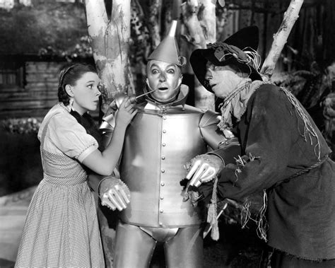 Download Judy Garland Movie The Wizard Of Oz (1939) HD Wallpaper