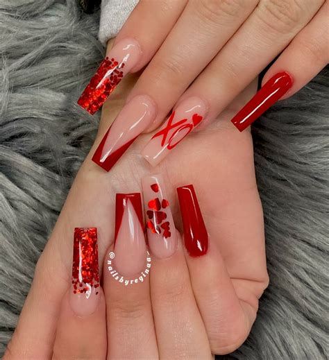 coffin red nails design