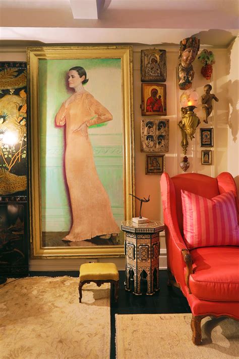 Anderson Cooper lists late mom Gloria Vanderbilt's NYC home
