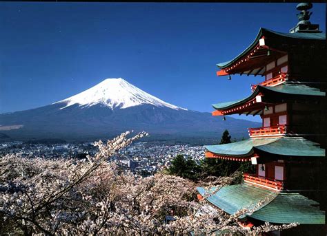 @Visit Japan: MOUNT FUJI’S WINTER GLORY Viewed here from Yamanashi ...