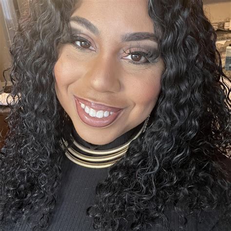 Lexxi's Makeup Den - I’m having a toast to myself tonight that E