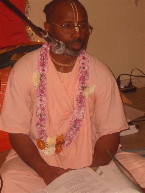 jornal hare krsna brasil abril