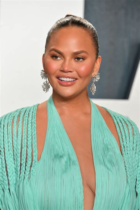 Gruaige Bainise Chrissy Teigen