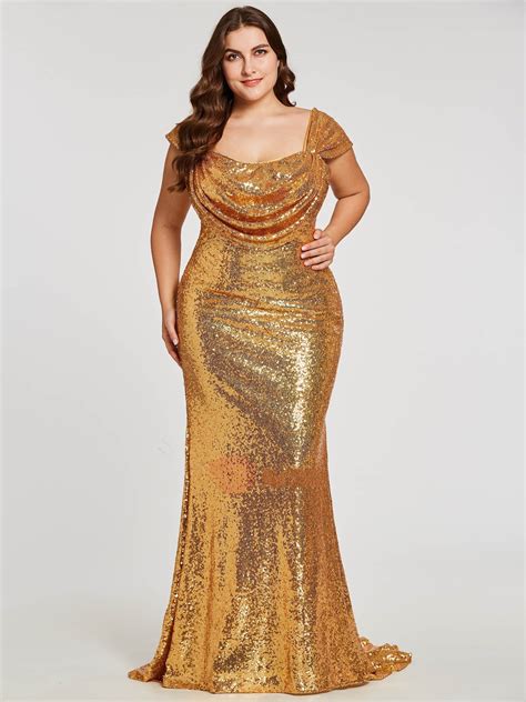 2022 Sparkly Gold Sequined Plus Size Evening Prom Dress Square Neck