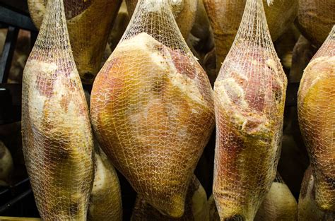 heritage hams   shapes  sizes   york times