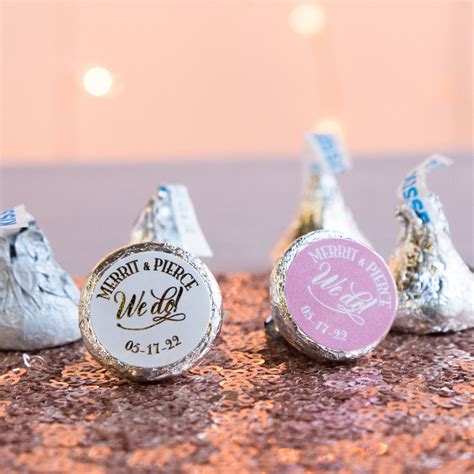 Personalized Wedding Hershey's Kisses Favors | Beau-coup