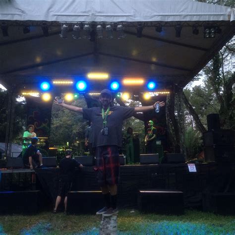 Nikki Bellini - Nikki Bellini added a new photo.