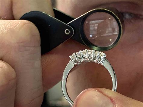 How to Use a Jeweller's Loupe - AC Silver