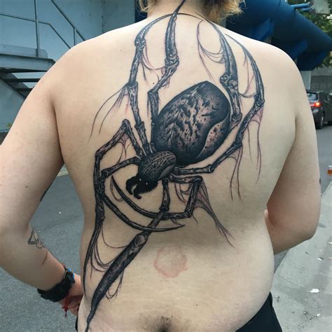 This spider I did over the weekend at the Prague tattoo convention. : r ...