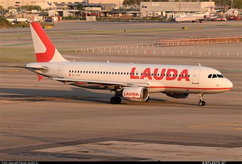lauda europe airbus   lon photo  airfleets aviation