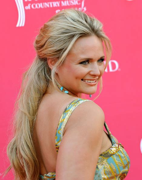 Miranda Lambert Hairstyles