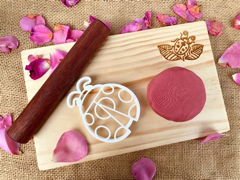 Playdough Board - Ladybug – beadiebugplay