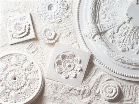 Expert guide to traditional plaster mouldings | Real Homes