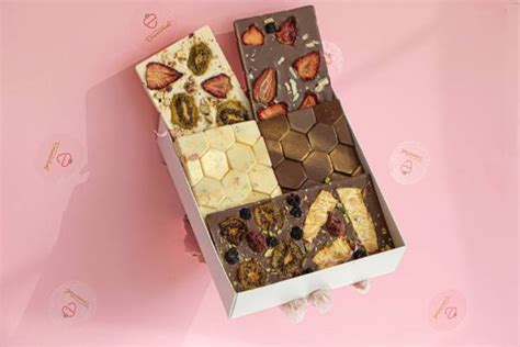 6 reasons why people love custom chocolate boxes