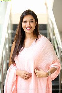 nivetha pethuraj  das ka dhamki interview hd gallery