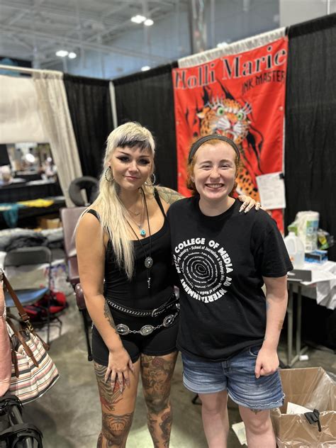 And the tattoo by Holli Marie is done! I’m in love with this tattoo