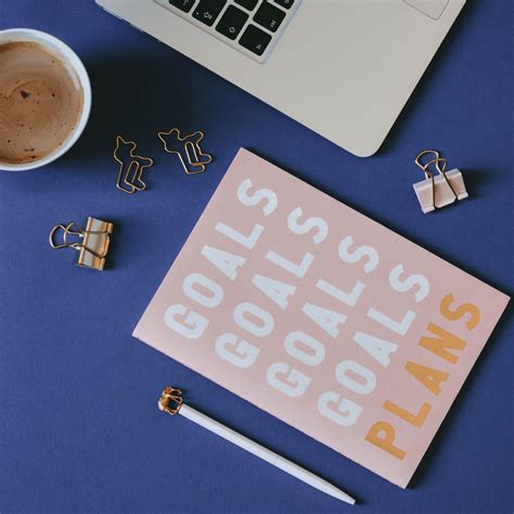 Fitness Planners to Help You Reach Your Goals in 2023