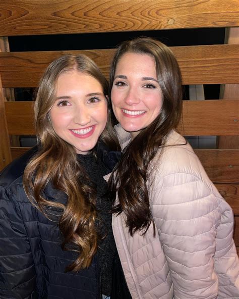 Mia Smith (@mia_smith22_) • Instagram photos and videos