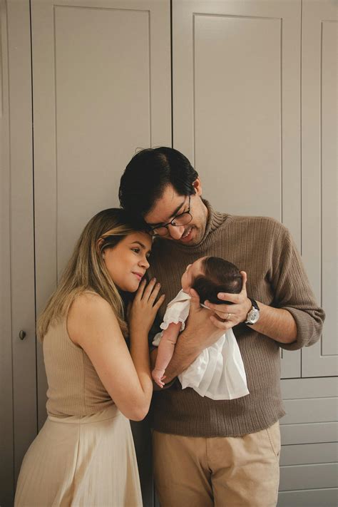 newborn bags under eyes