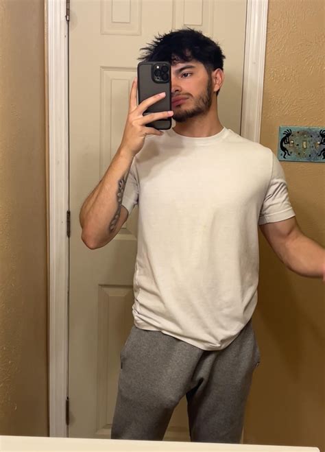 Im careful walking around with these pants! Haha : r/Bulges