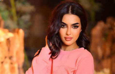 alsaaody romy alkhtany tkhtf alanthar bmsabk mlk gmal alaarb roytrd aarby
