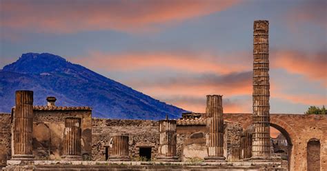 Pompeii Volcano Map