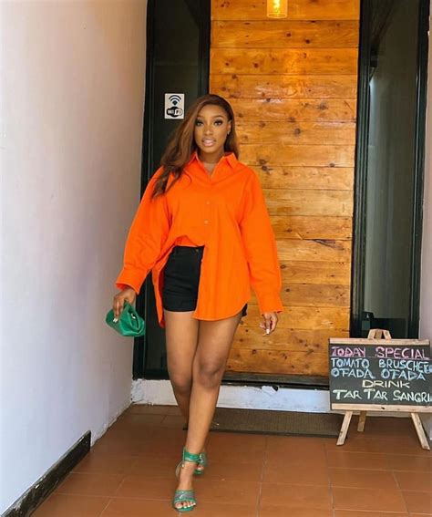 Fall outfit ideas with bold colors and cozy layers—ready to turn heads