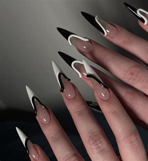 Pin by Pamela Ailin on Nail art | French nails, Stiletto nails, Black nails