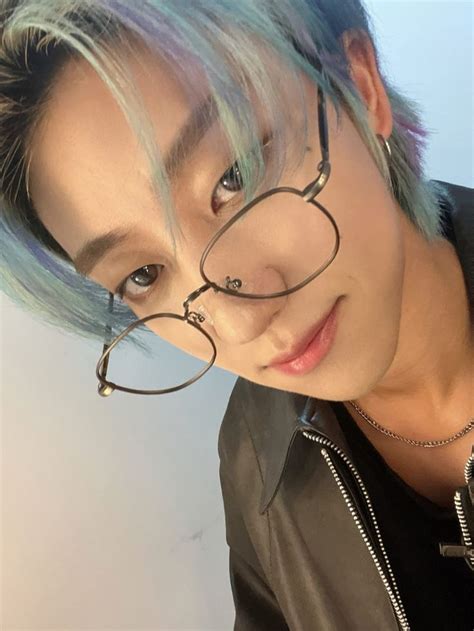 Pin by ge-ge-genius on b. seventeen | Seventeen the8, Seventeen minghao ...