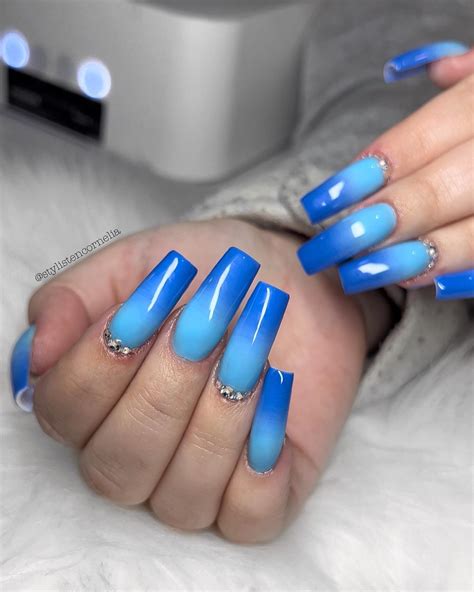 57+ Blue Ombre Nails That Make A SPLASH - TheFab20s