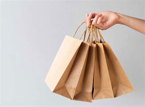 Recycled Paper Bags And 5 Things That Not Many People Know