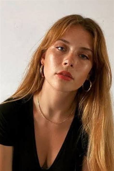 Mia Tomlinson - Profile Images — The Movie Database (TMDB)