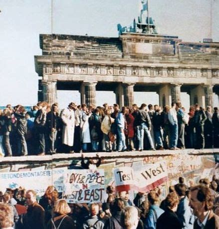 Perestroika and Glasnost in the Cold War - HISTORY CRUNCH - History ...