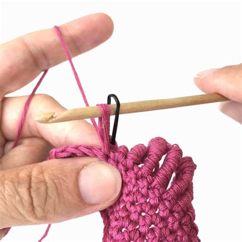 HOW TO: Bullion Stitch Crochet⎜Raven's Crochet