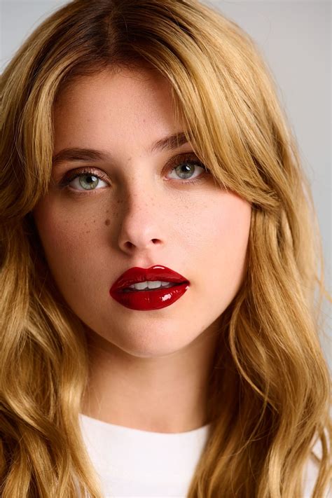 El estilo de Nicole Wallace, la primera it girl española por la que ha