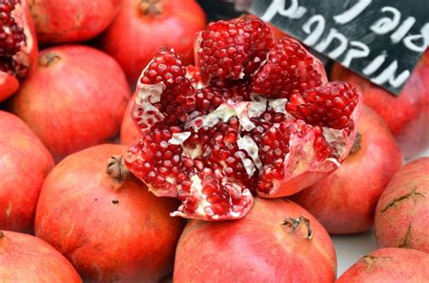 Pomegranates: Biblical Blessings and Modern Health Benefits – The ...