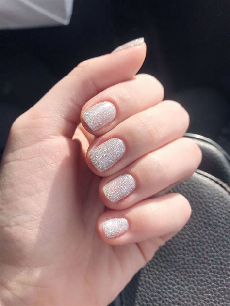 Блестящий маникюр ☁️ | Grunge nails, Nails, Manicure