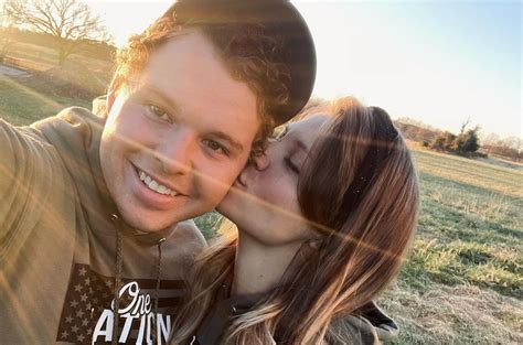 Jeremiah Duggar and His Wife Hannah Are Expecting Baby No. 2—See Their ...