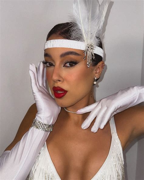 7 Unexpected Twists In The Jules Ari OnlyFans Scandal: Experts Weigh In Image 19