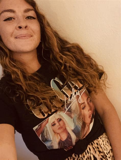 The rare clothed pic and a face reveal 😬 | Scrolller