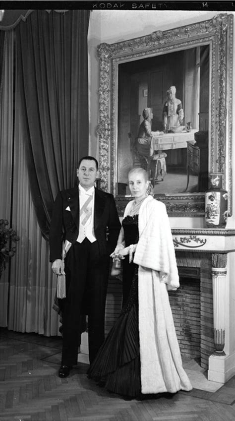 ‘The poor like to see me beautiful’: How Eva Perón used fashion as a