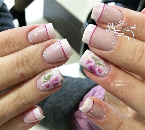 Unhas De Francesinha Com Desenhos - Unhas francesinha com flores: Desenhos, pedrinhas e 3D | Unhas ...