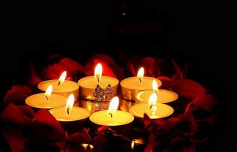 Diwali Candles Ideas: Diwali Floating Candles Decorations