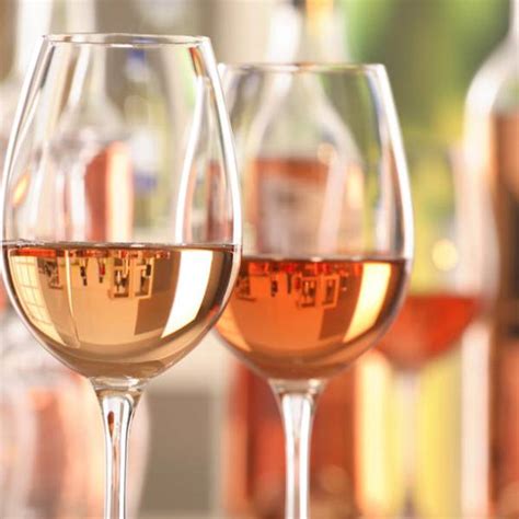 rose vinho verde  refreshing portuguese wine